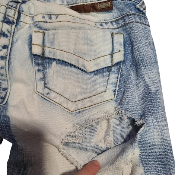 YNQ Jeans distressed and destroyed 28 - Picture 15 of 15
